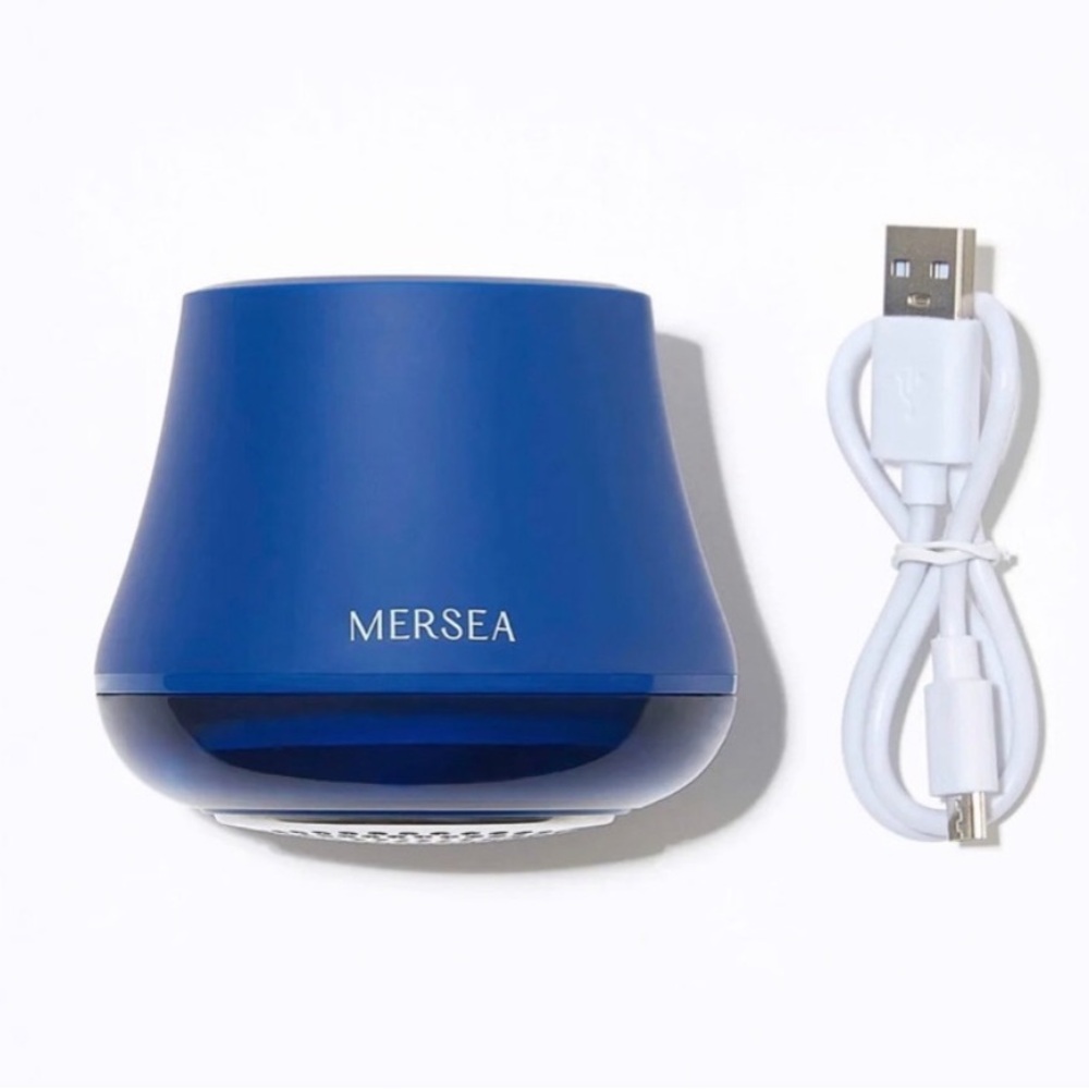 COPY - Mersea Fabric Shaver